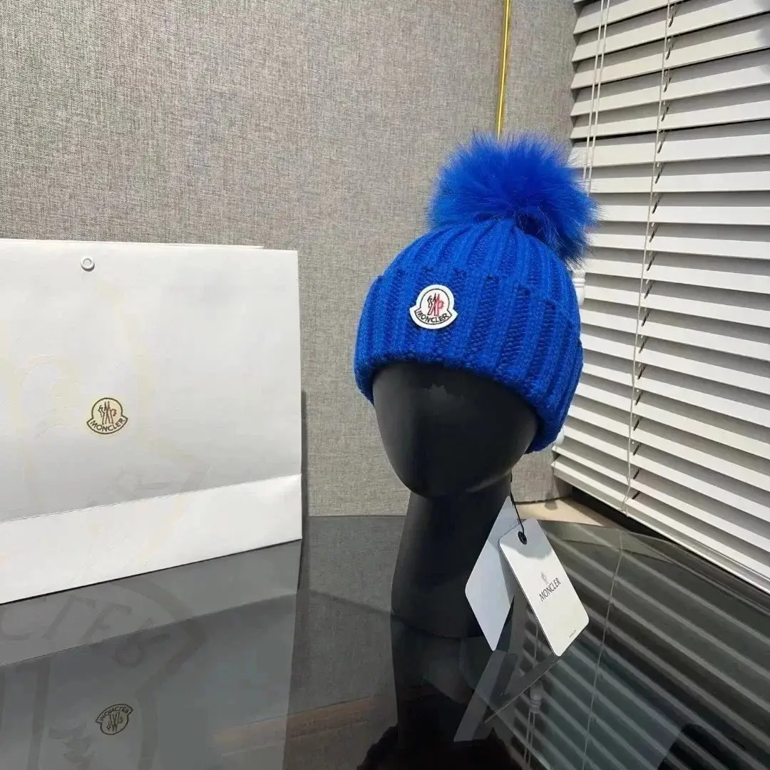 Moncler Beanie 14