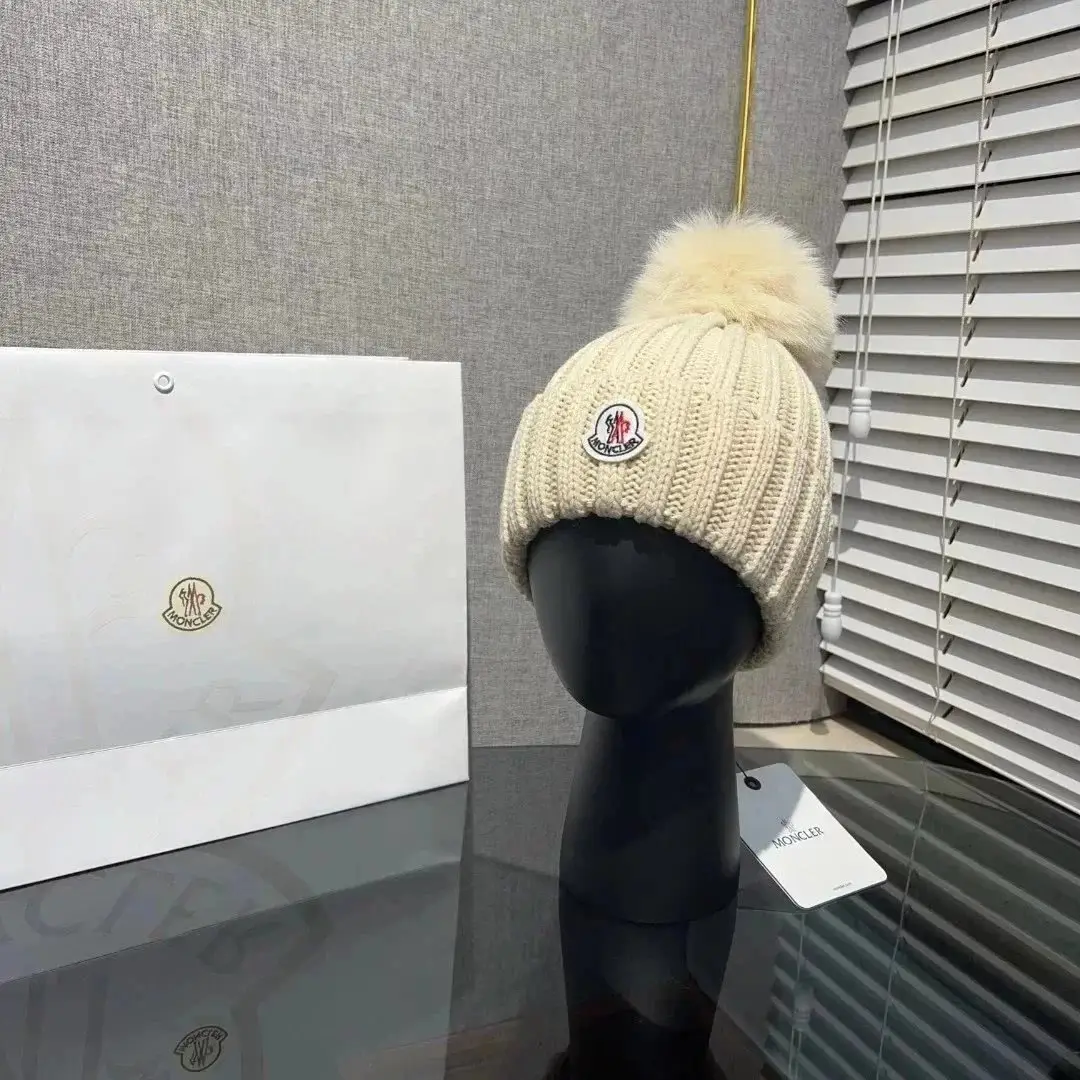 Moncler Beanie 6