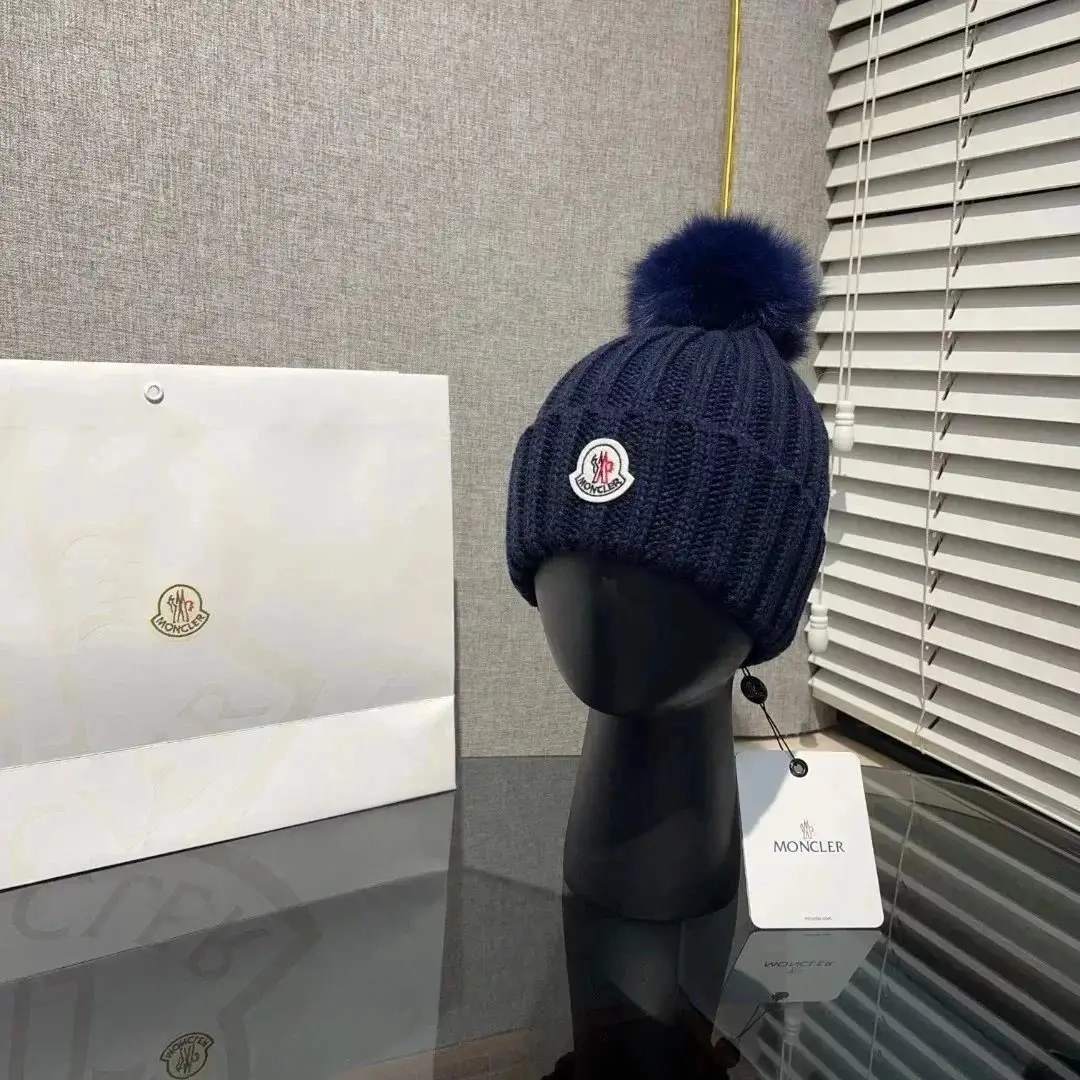 Moncler Beanie 8