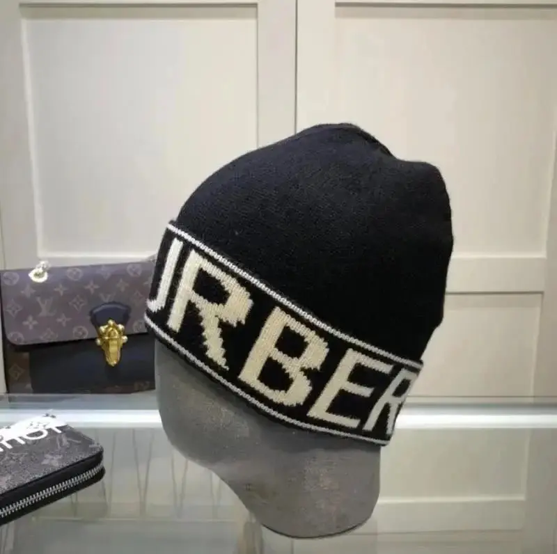 Burberry Logo Knit Beanie Hat 4