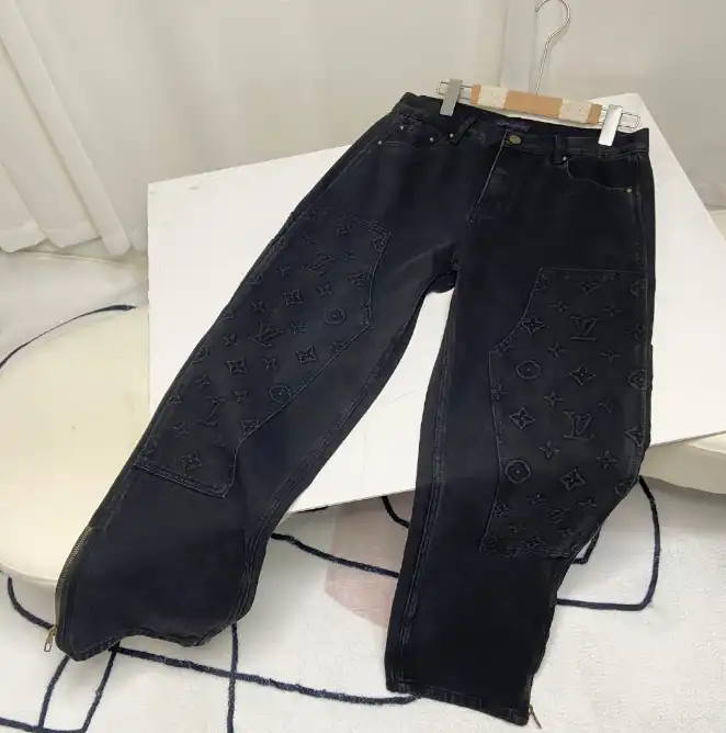 Louis Vuitton Jeans 5