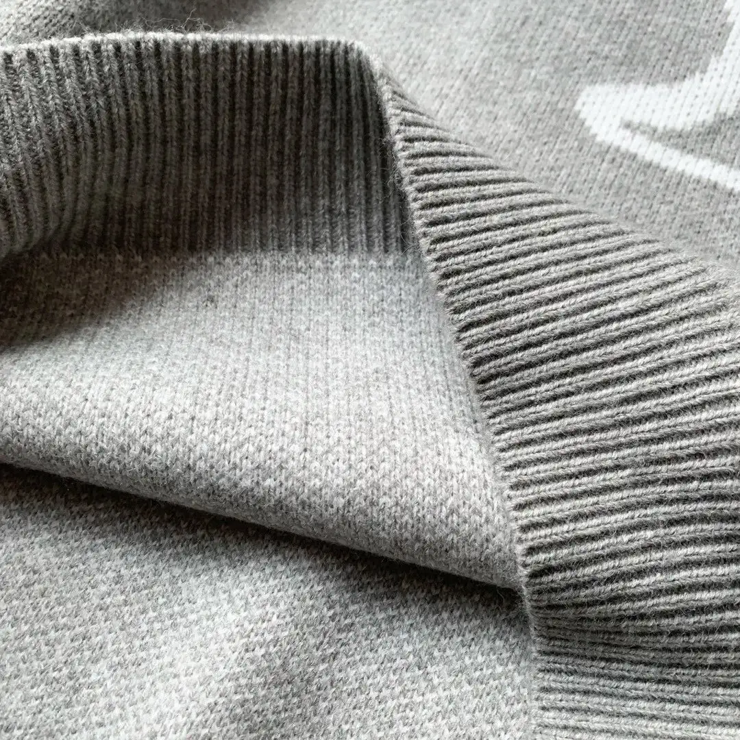 Louis Vuitton Monogram Knit Sweater 10