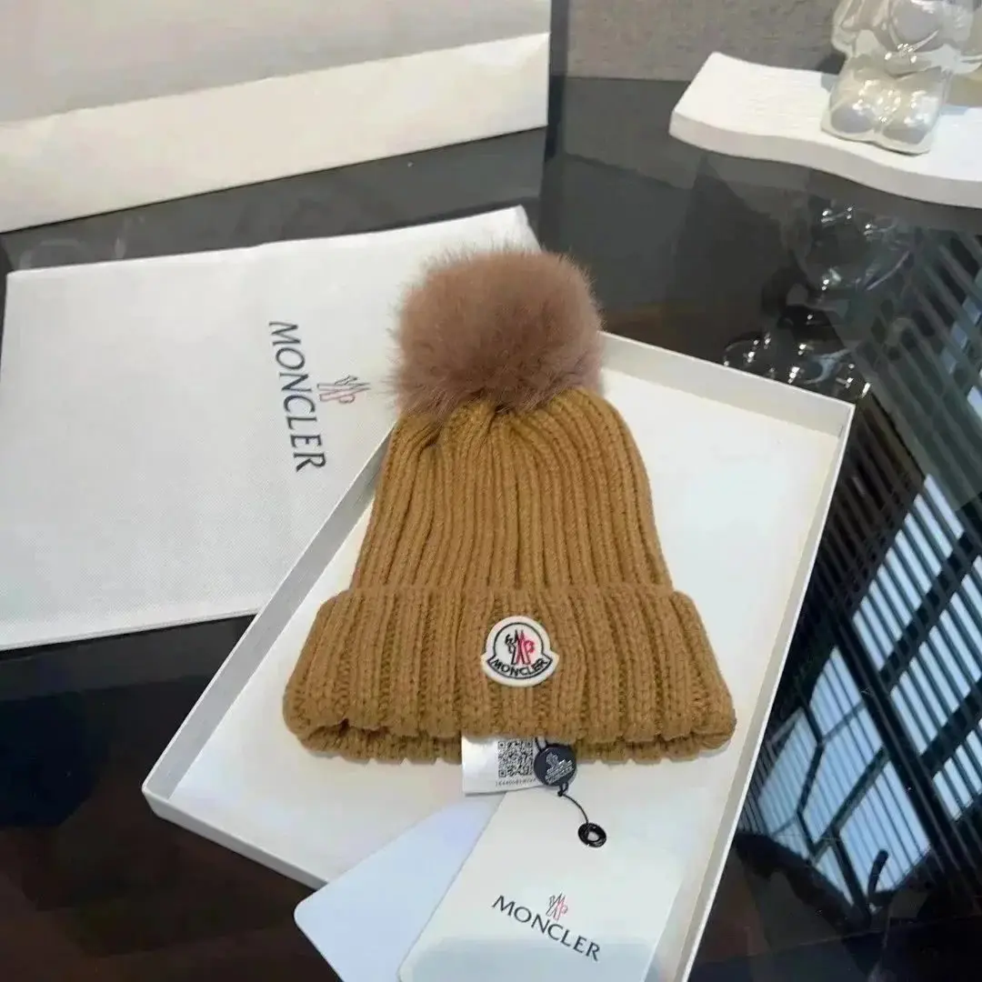 Moncler Beanie 6