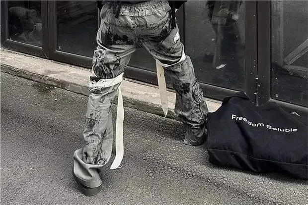 Cargos Pants 4