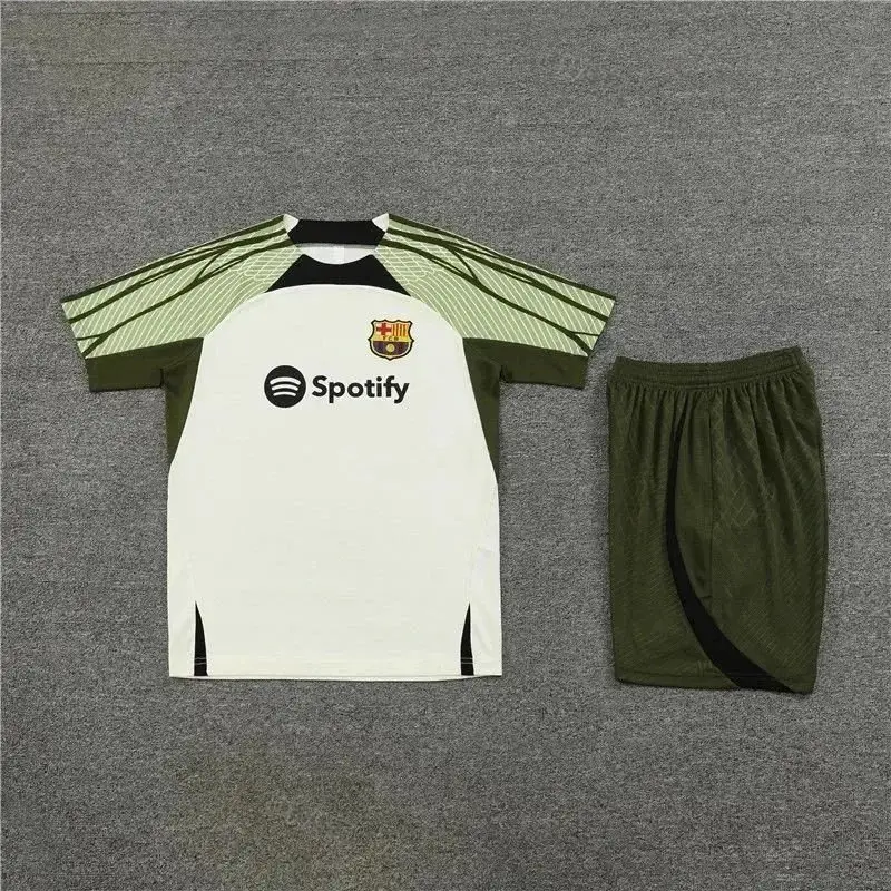 EMIRATES Football suit Real Madrid 8