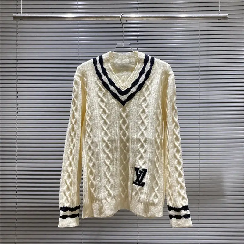 LV Monogram Knit Sweater 8