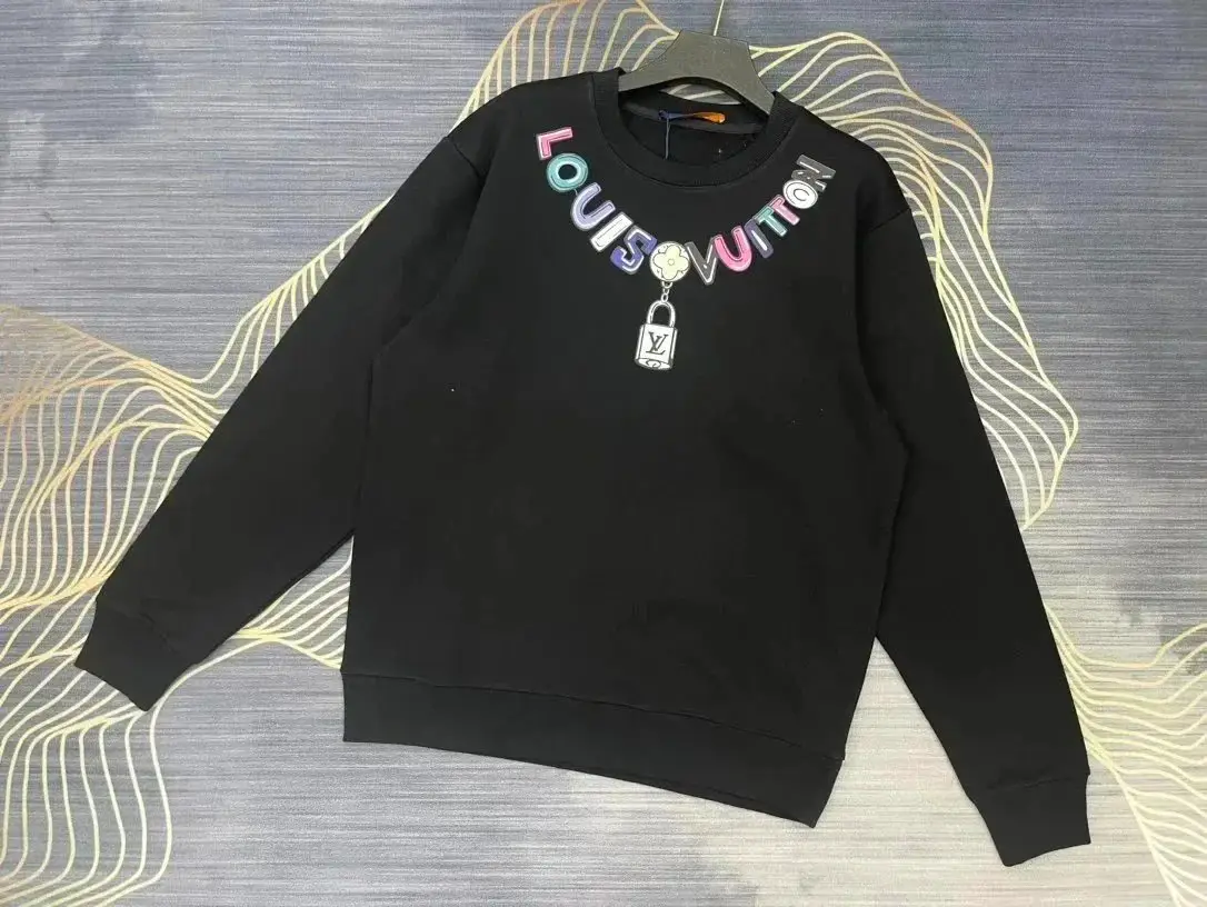 Louis Vuitton Sweater 15