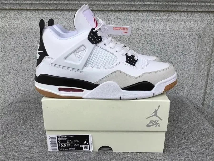 Air Jordan 4 Sneakers 10