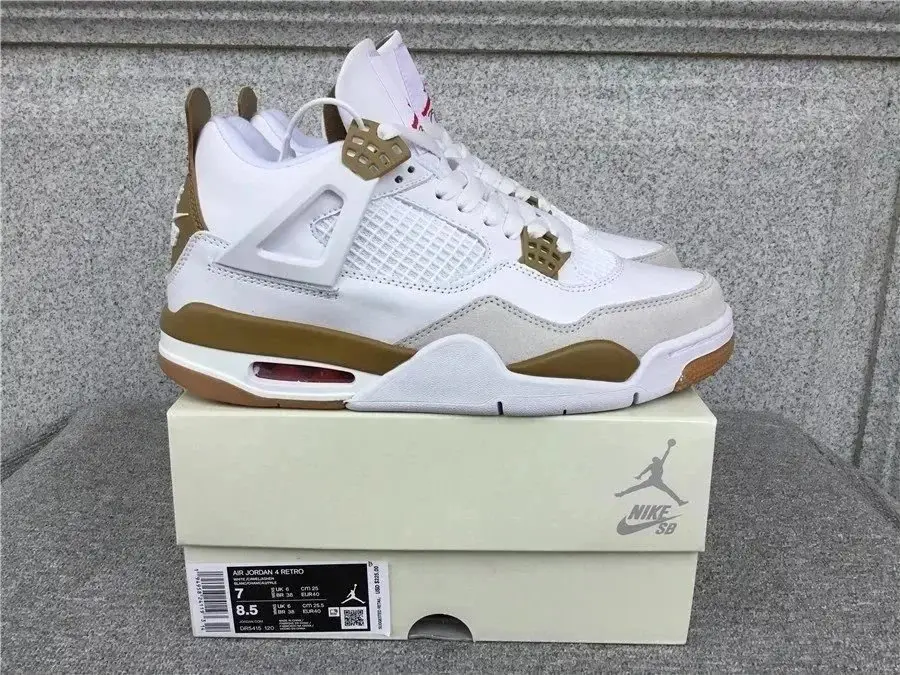 Air Jordan 4 Sneakers 11