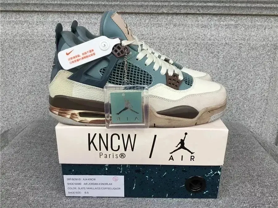 Air Jordan 4 Sneakers 8