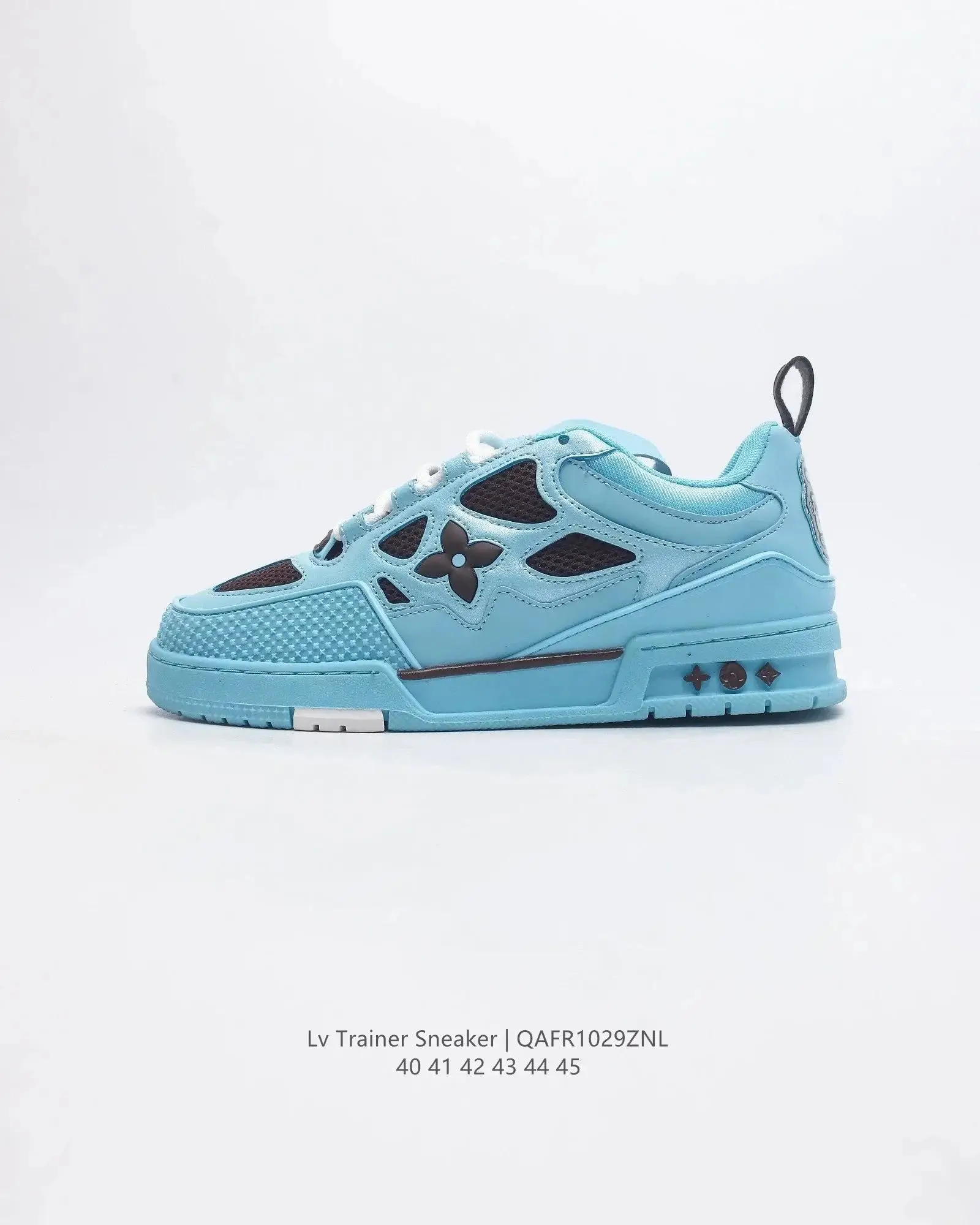 LV TRAINER 8