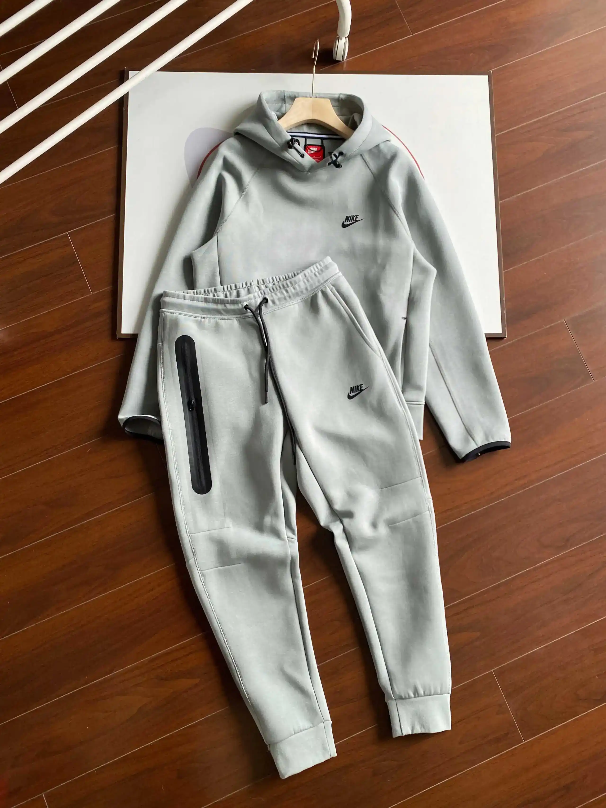 Nike Tech Fleece Hoodie & Pants Set 14