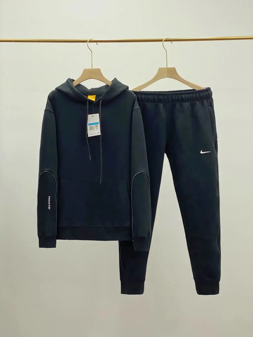 Nike Tech Fleece Hoodie & Pants Set 7