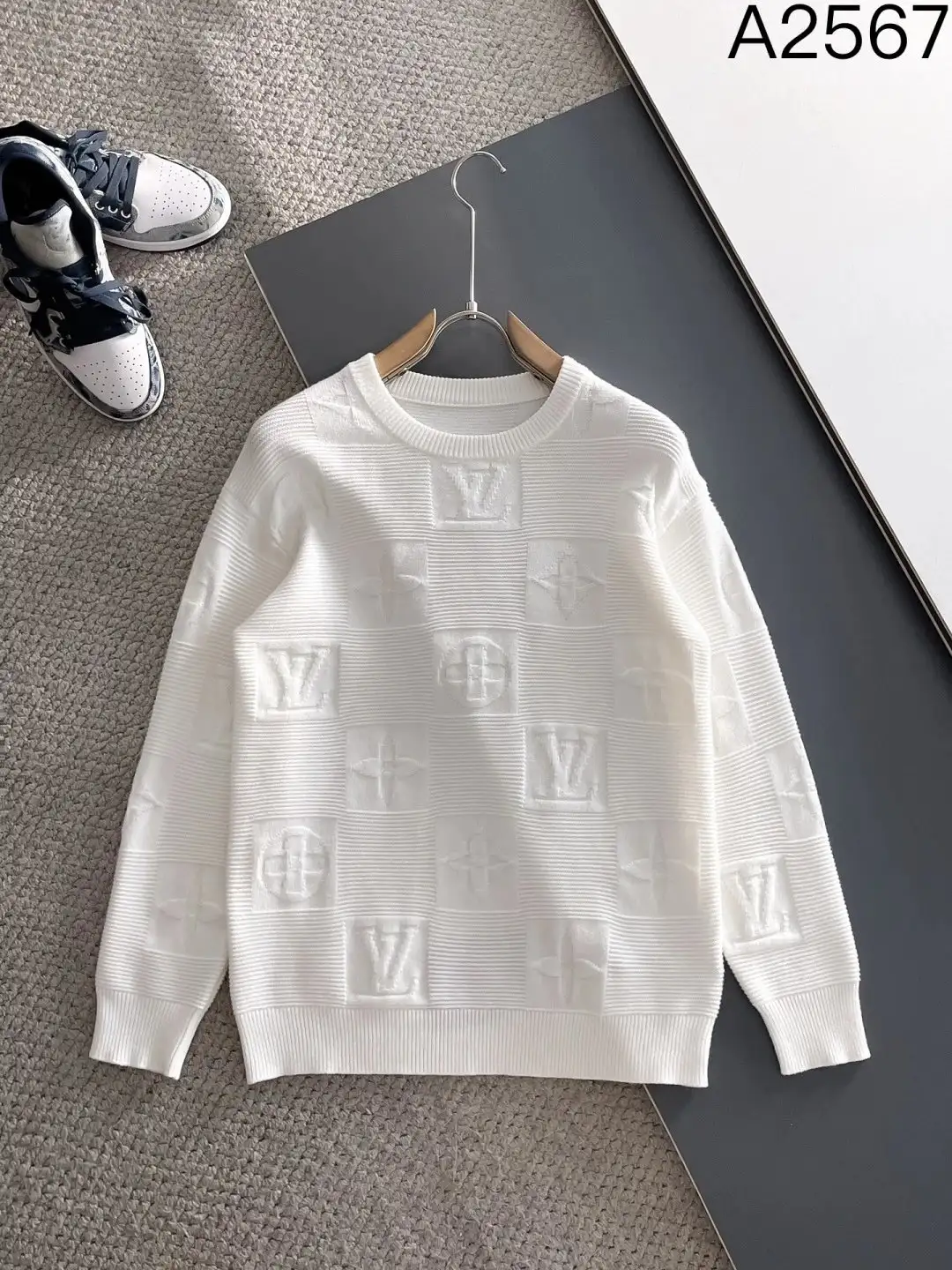 Louis Vuitton Sweater 11