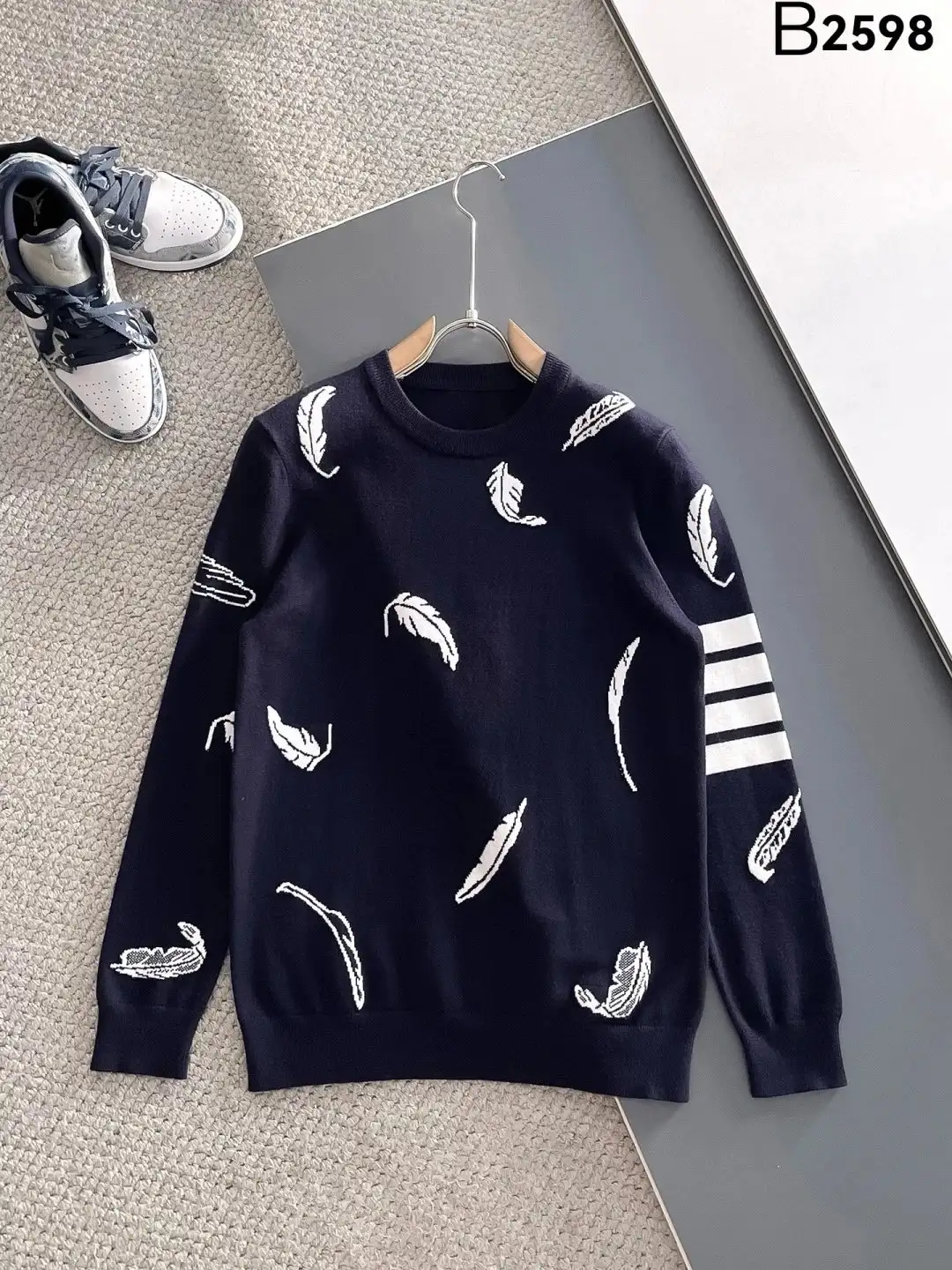 Louis Vuitton Sweater 12