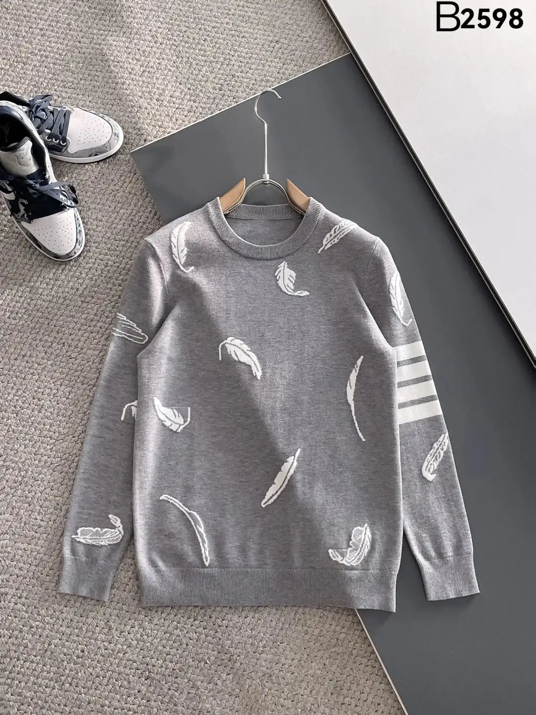 Louis Vuitton Sweater 13