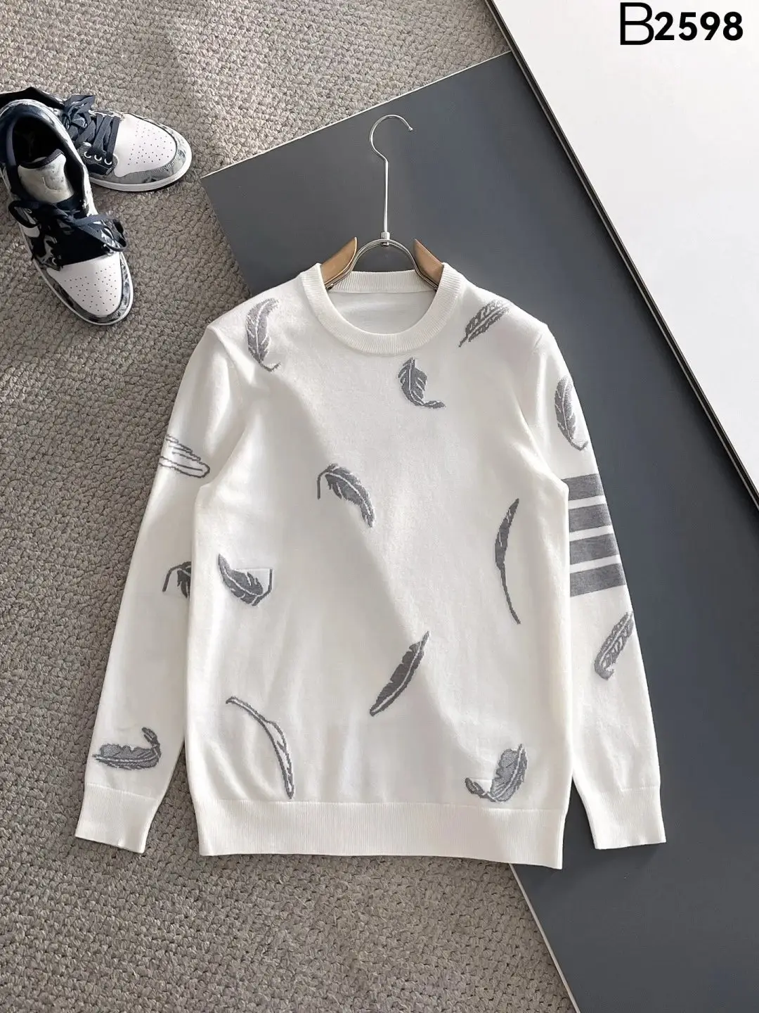 Louis Vuitton Sweater 14
