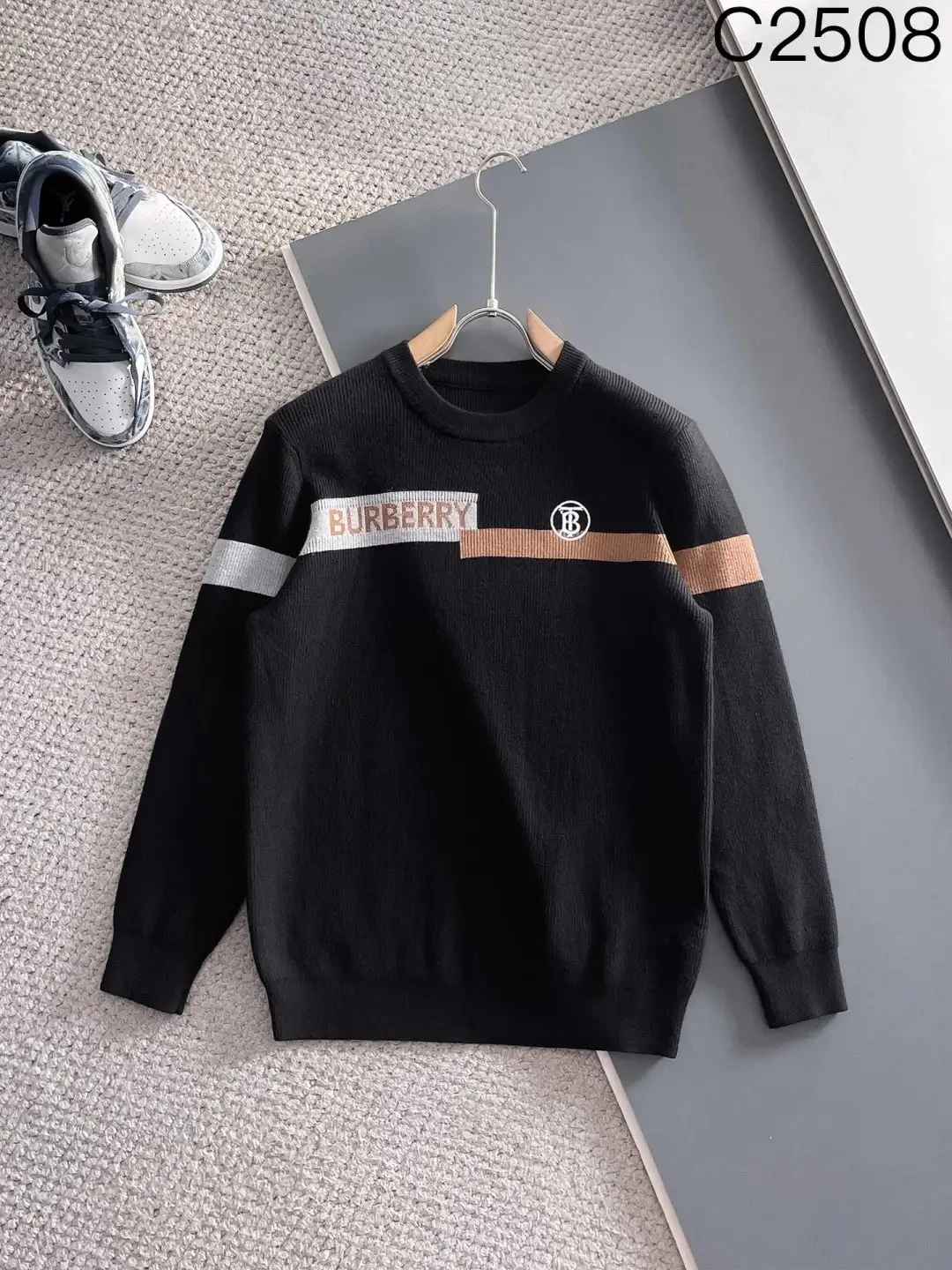 Louis Vuitton Sweater 15