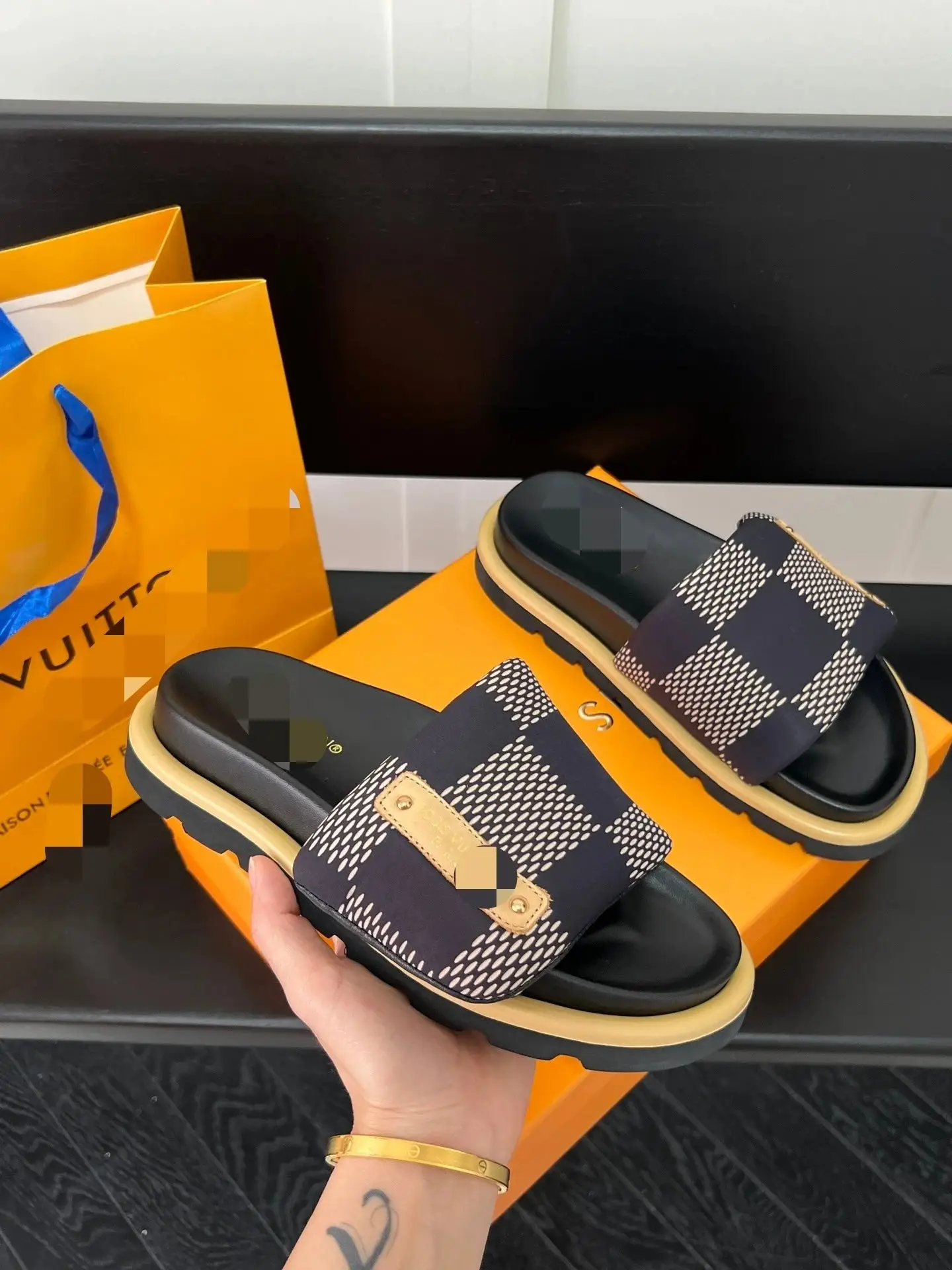 Louis Vuitton Slippers 9