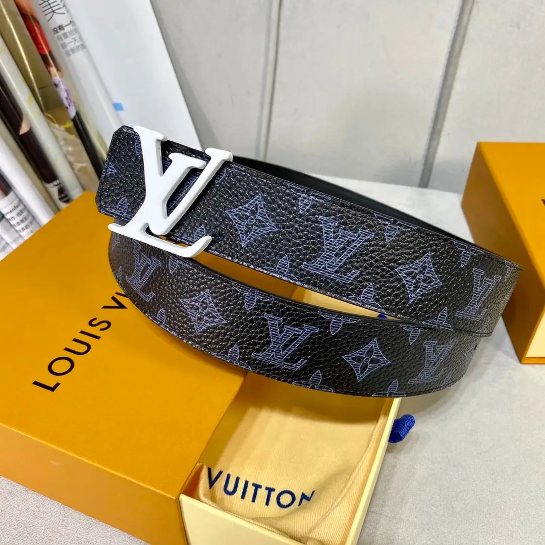 Louis Vuitton Leather Belt 12