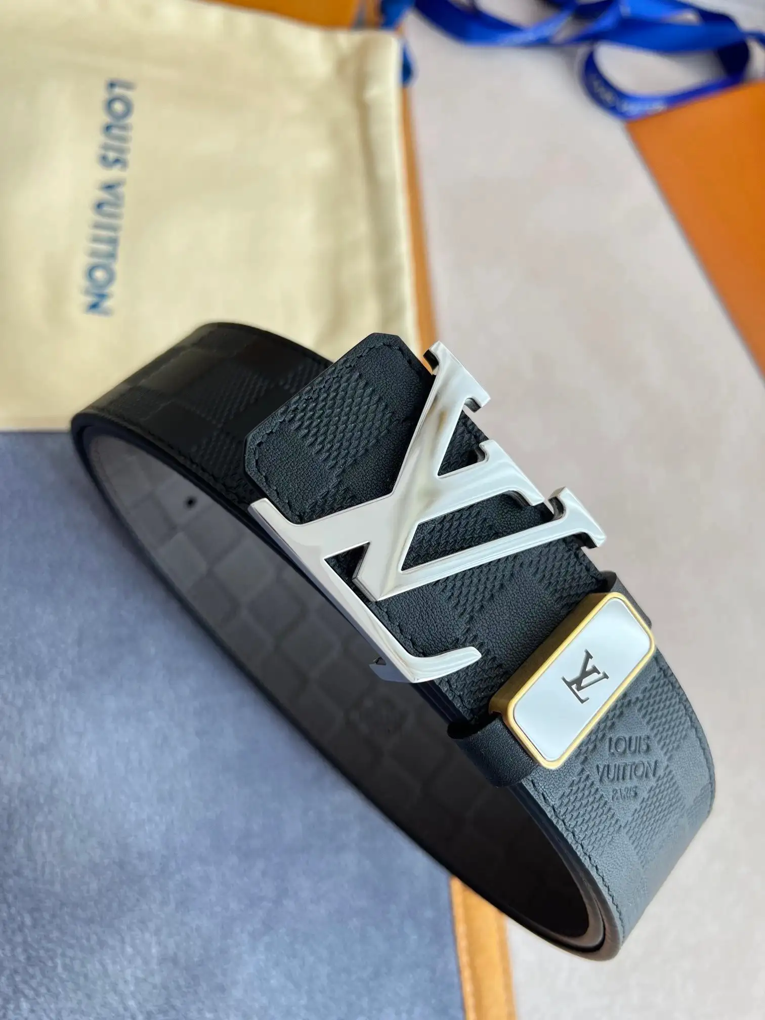 Louis Vuitton Leather Belt 15