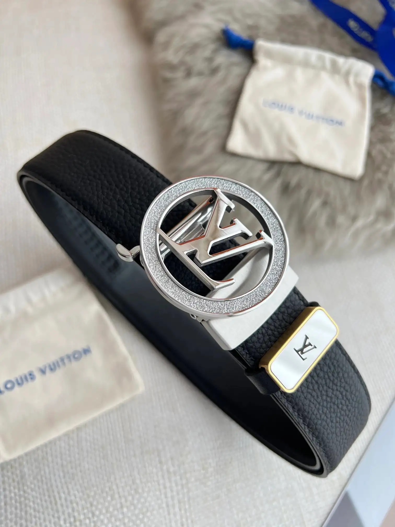 Louis Vuitton Leather Belt 2