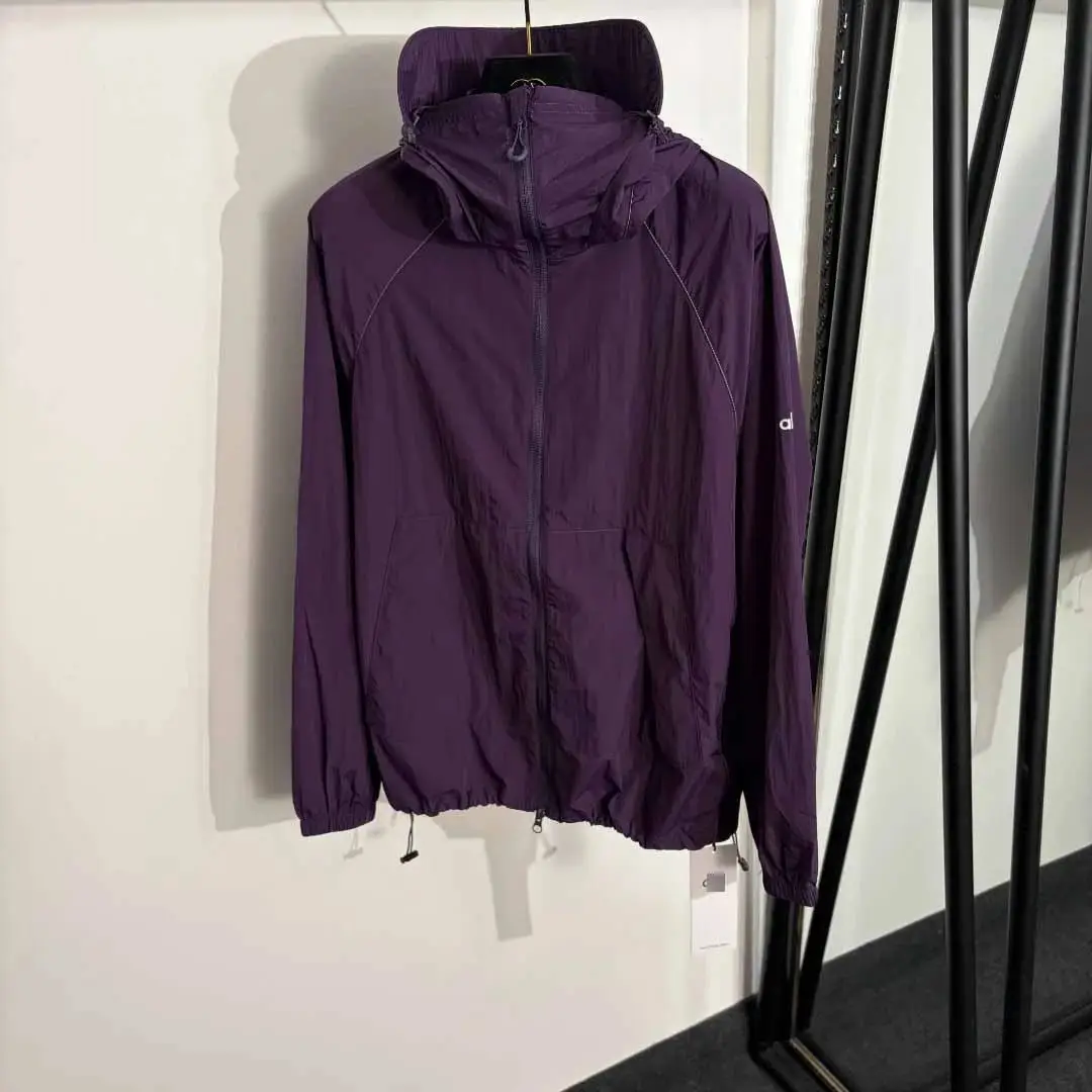 Arc Teryx Windbreaker, jacket streetwear