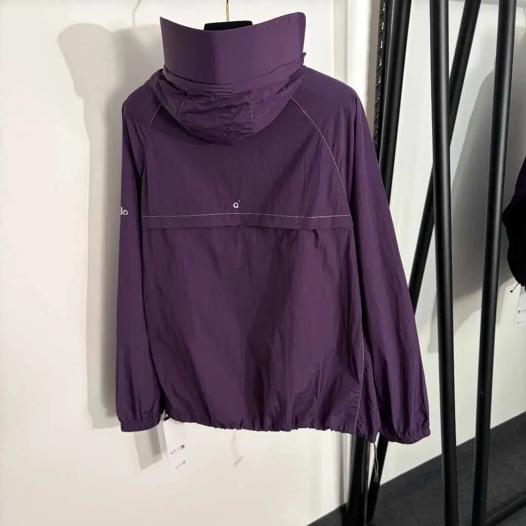 Arc Teryx Windbreaker 4